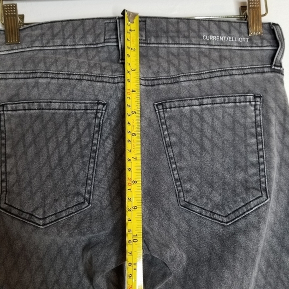 CURRENT/ELLIOT The Ankle Skinny Fishnet Printed Jeans Gray Women's 26 Low Rise - Picture 15 of 16